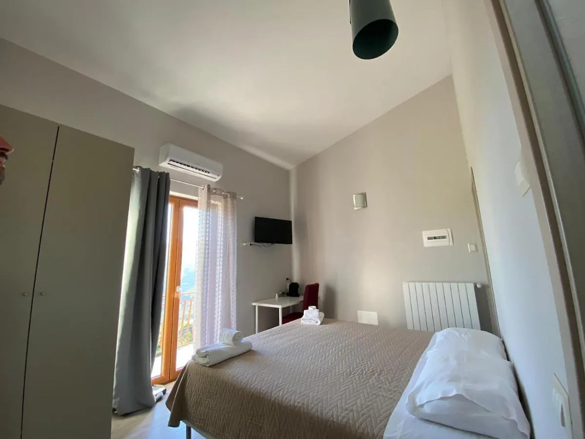 Montesoprano Agriturismo - Resort - Spa - Gym -Camping - Suite 0*, Capizzi