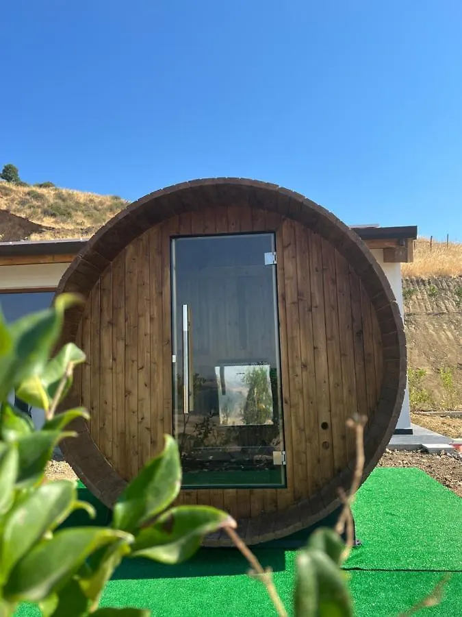 Montesoprano Agriturismo - Resort - Spa - Gym -Camping - Suite Farm stay Capizzi