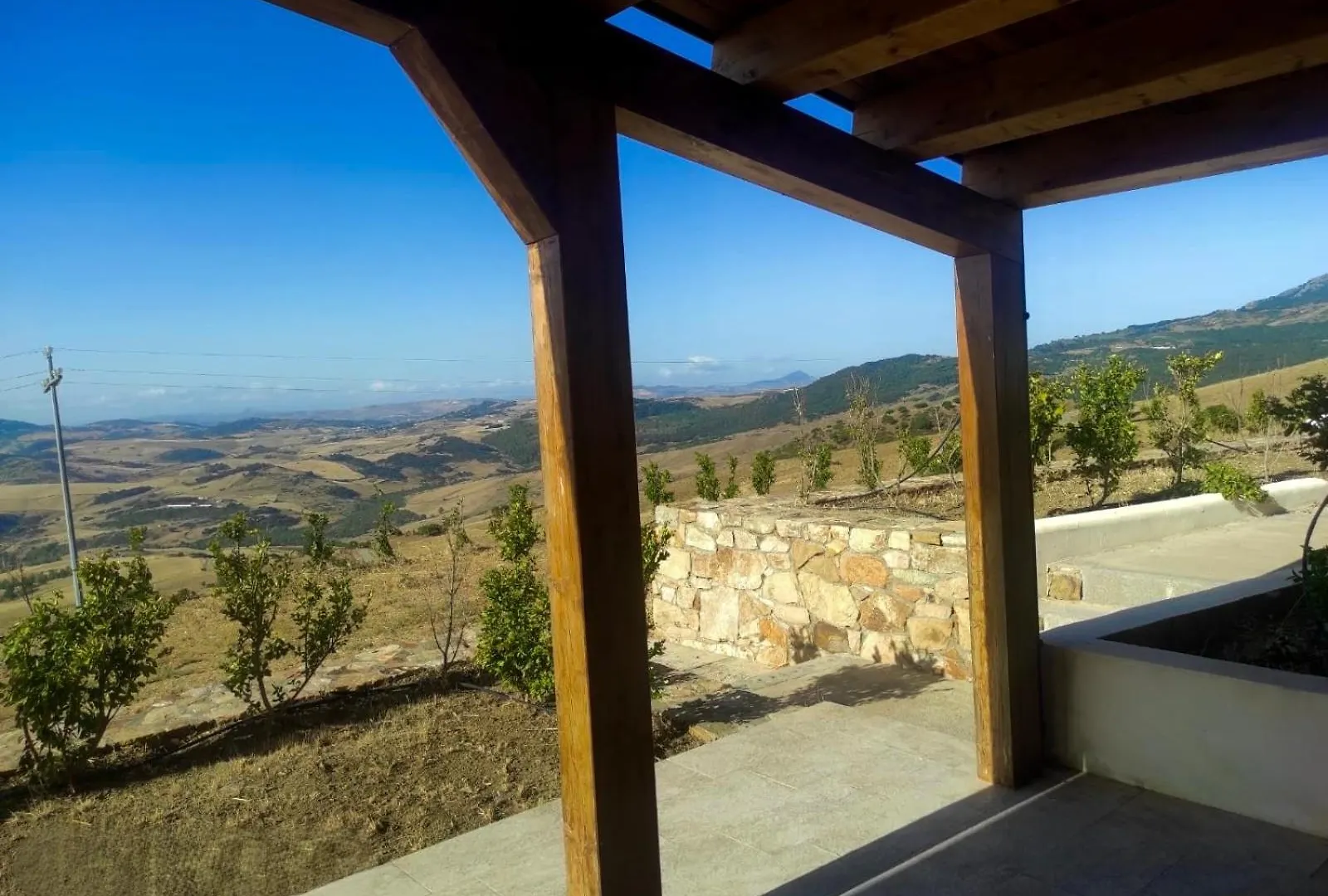 Montesoprano Agriturismo - Resort - Spa - Gym -Camping - Suite Farm stay Capizzi
